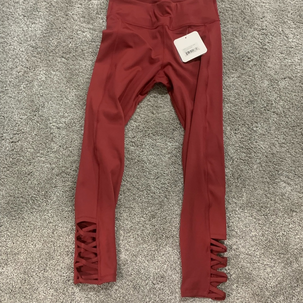 Yelete Women's Red Leggings with Cutout Detail medium